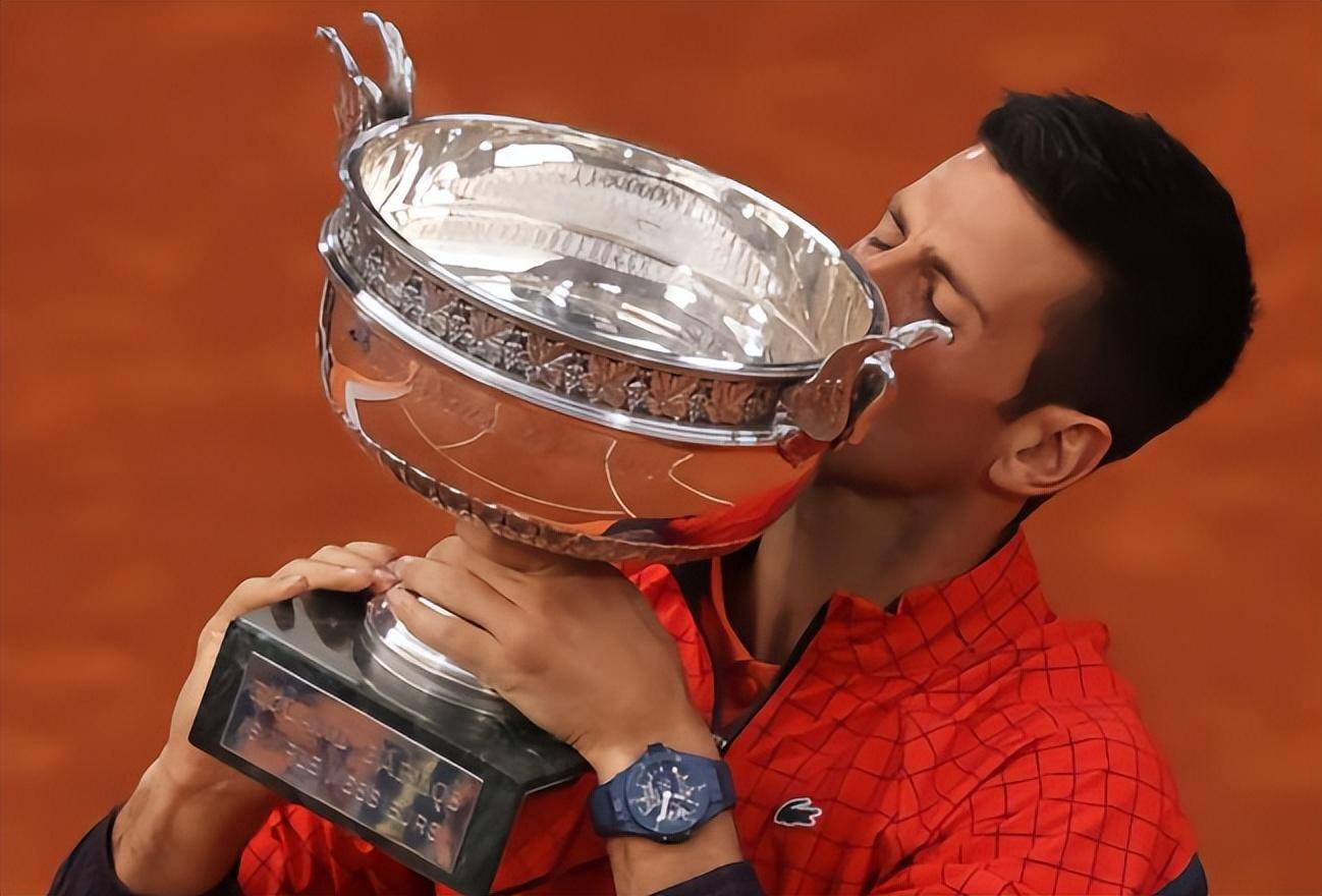 纳达尔巅峰对决，巴特勒与70激战塞尔维亚队分钟，绝杀胜负难料！